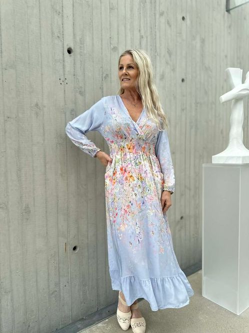 Hovedbilde Nikki dress lys blå